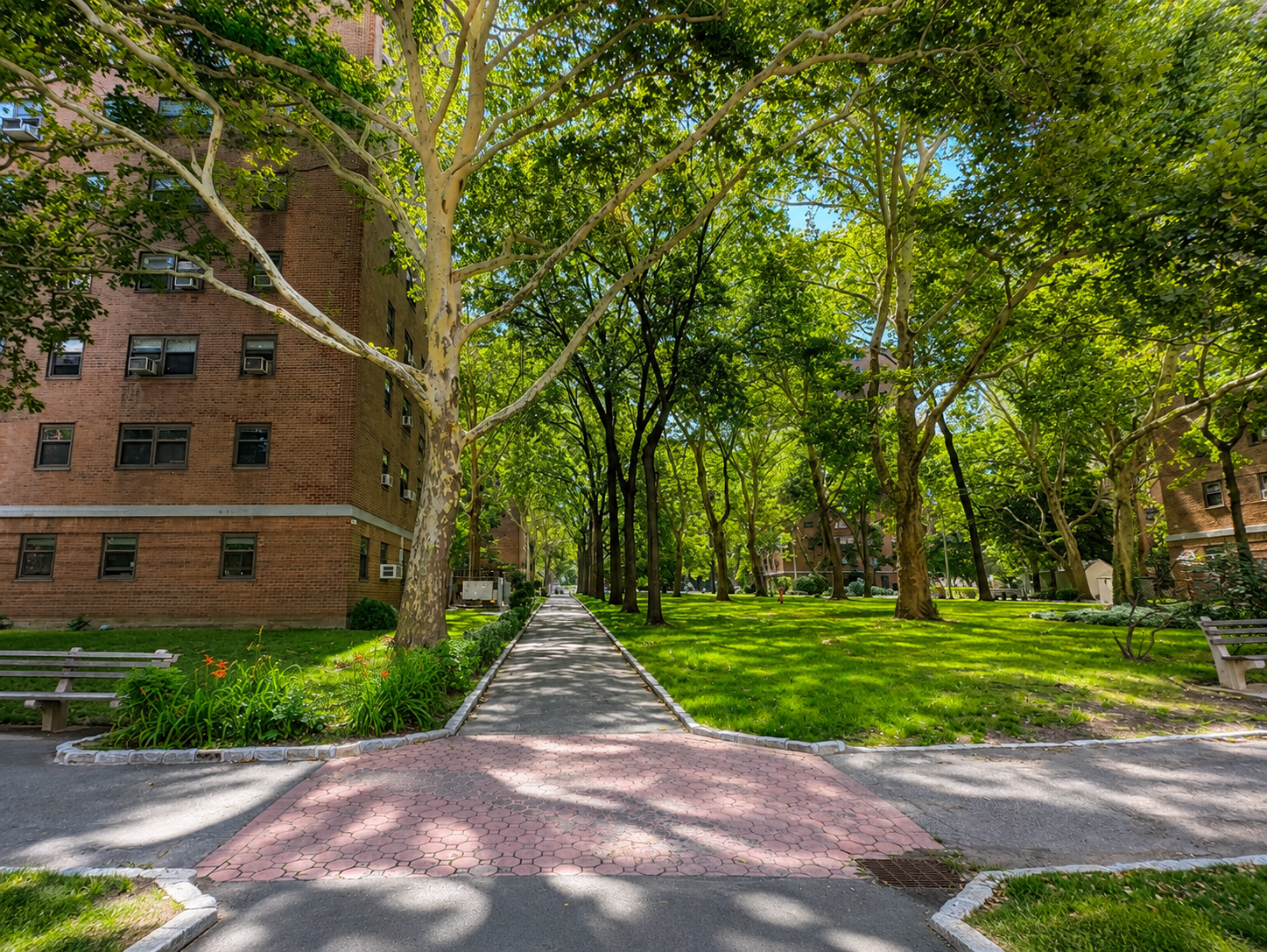 Queensview Co-op courtyard and grounds